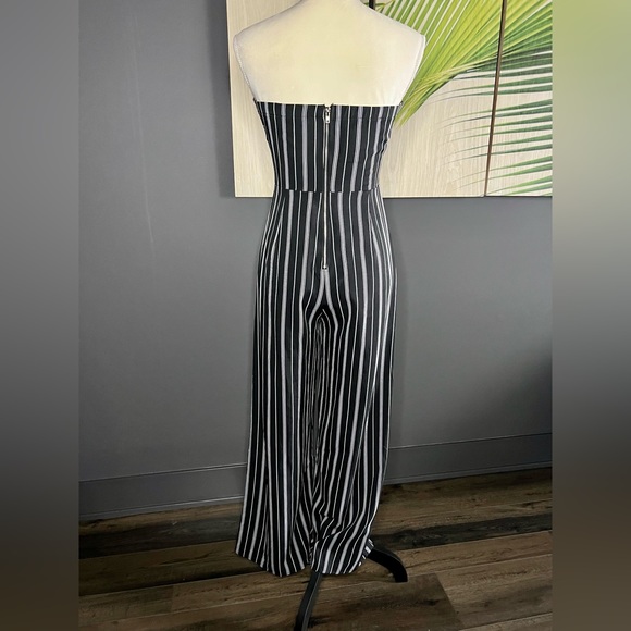SHE + SKY Strapless Striped Jumpsuit with Cutout - Picture 2 of 6
